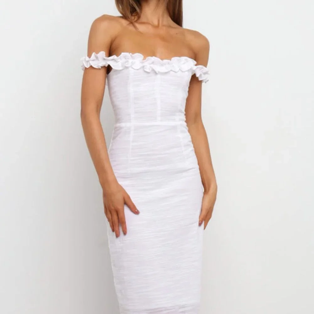 NWOT PETAL & PUP FLOREZ DRESS IN WHITE - Picture 2 of 9